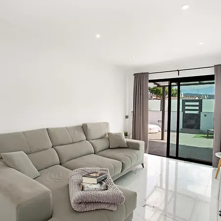 Sunset House Maspalomas منتزه العطل *